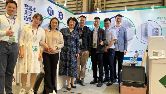 易彩堂新材逐浪海内外市。檬澜缦嘈胖泄婵詹导际趿α浚